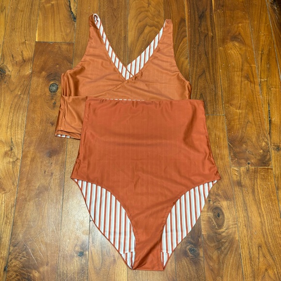 BAIIA High Waist Bikini Set Reversible Striped 8 - Picture 6 of 10